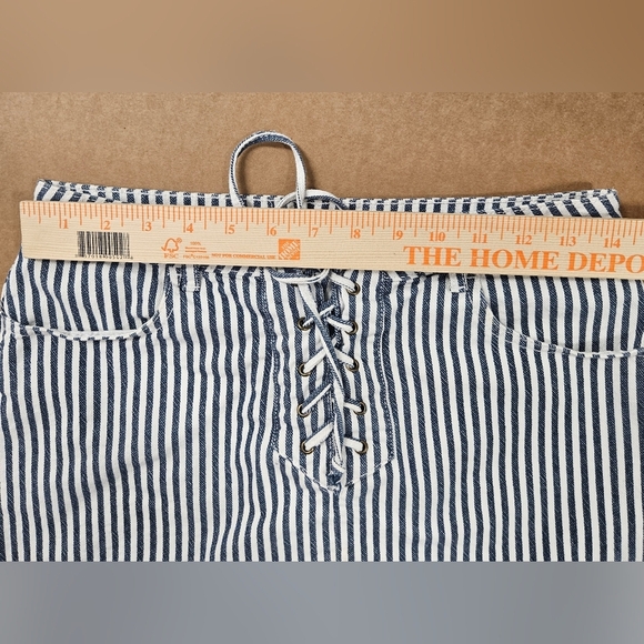 0067 Pacsun Striped Denim Blue White Mini Skirt Festival Cowgirl Y2K Size 26 - Picture 11 of 12
